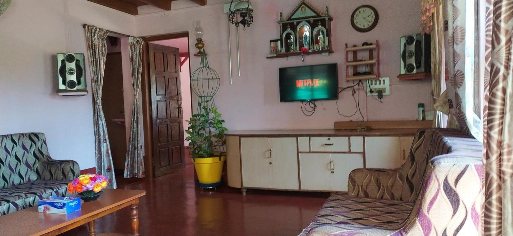 Runnin Airport - Homestay Gurpur Eksteriør bilde